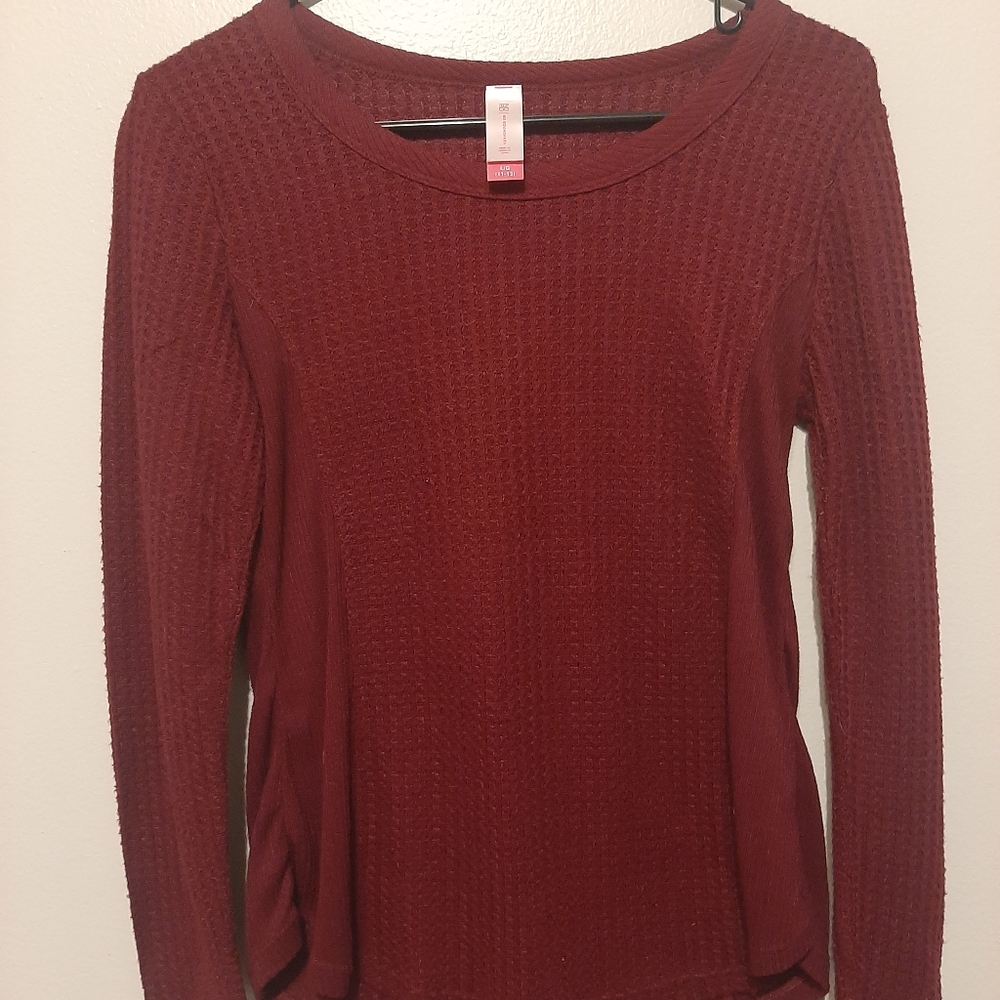 New. No boundaries. Size large red long sleeve